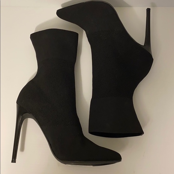 Steve Madden Shoes - 🆕Steve Madden Boots
